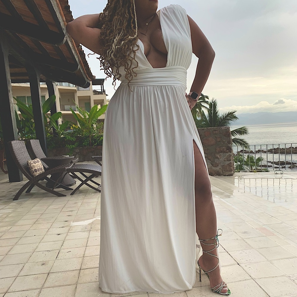 Plus White Ruched Plunge Maxi Dress